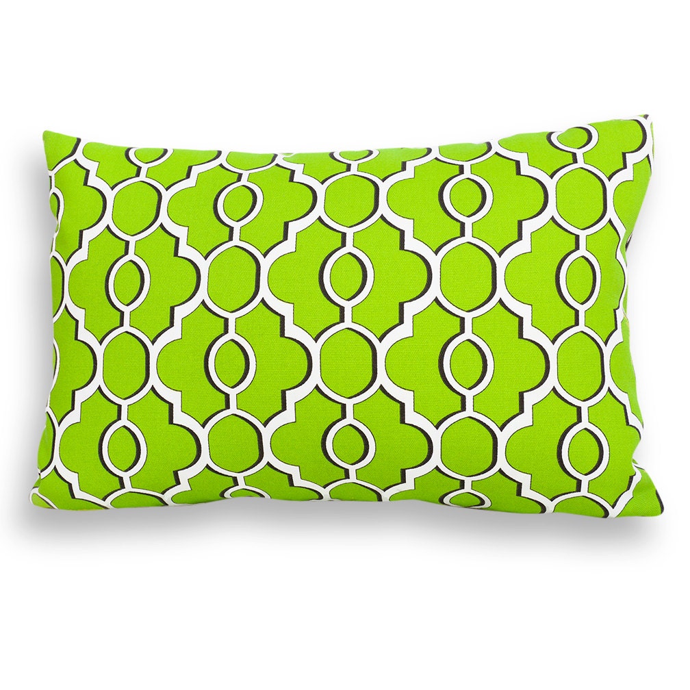 Lattice Outdoor Reversible Lumbar Pillow Cover in Bright Green