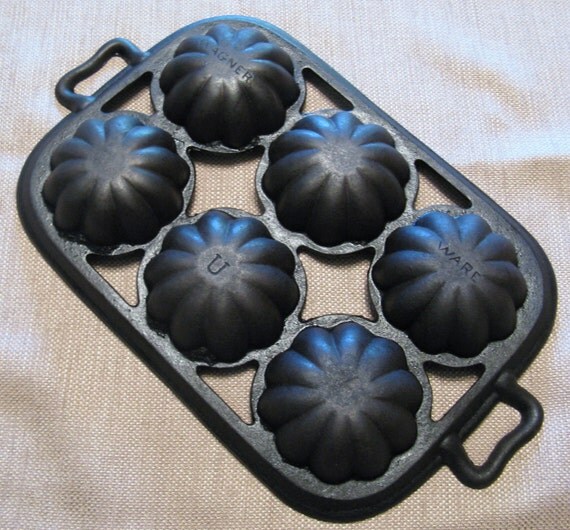 Wagner Cast Iron Gem Pan 7496