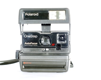 Polaroid One-step Autofocus 600 Camera