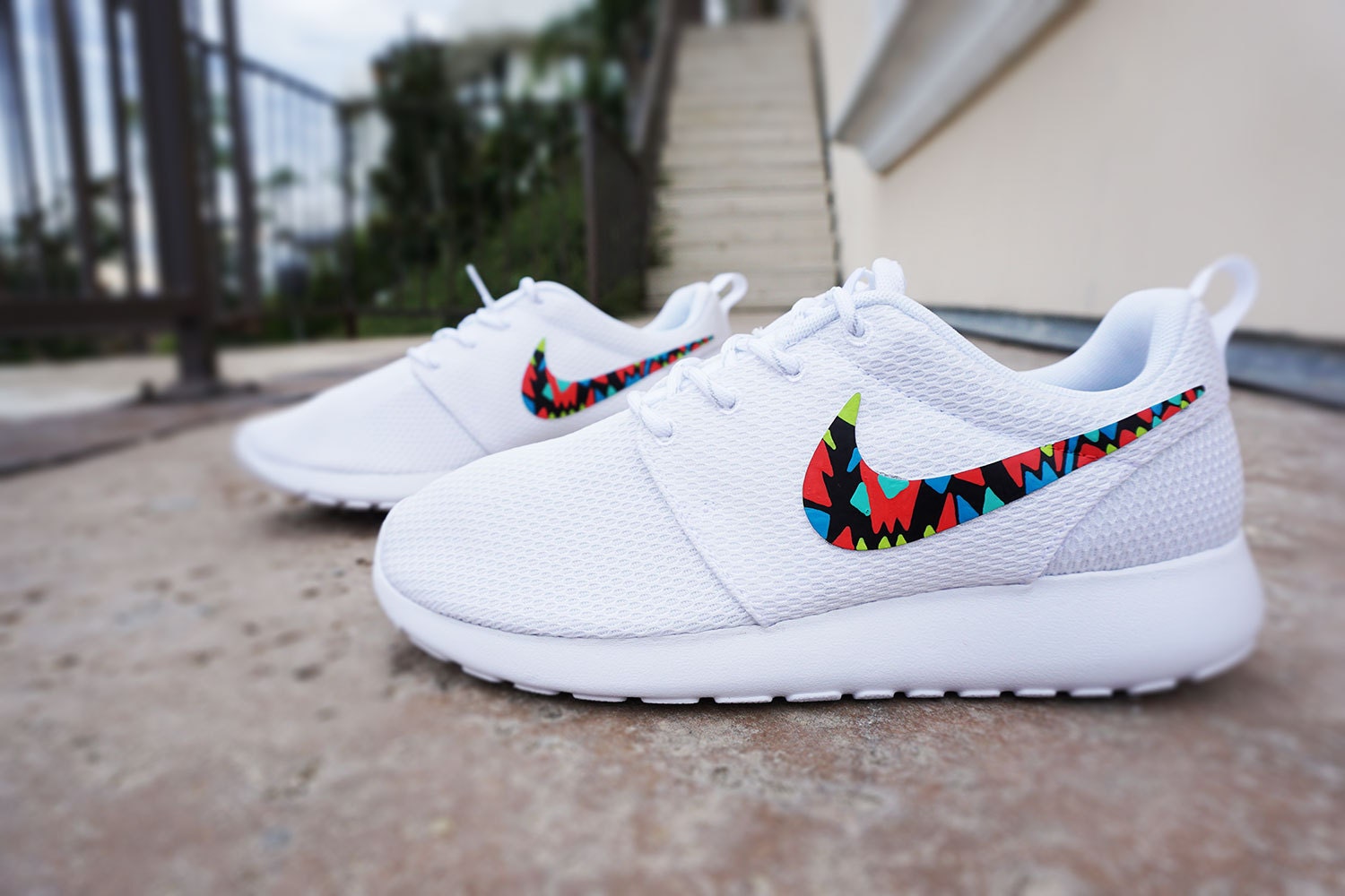 off white nike roshe