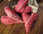 Primitive barn red heart bowl fillers, set of 3 pillow tucks
