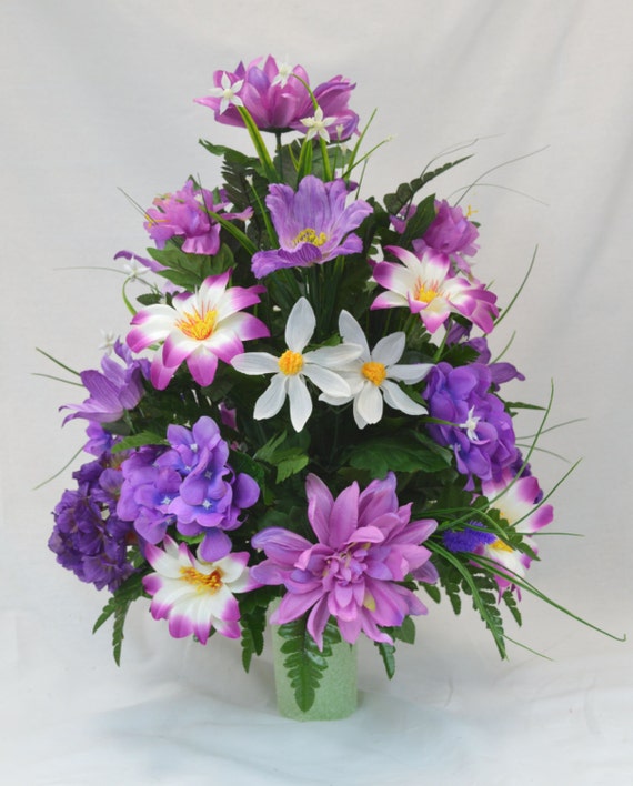 No.C1630 Spring Cemetery Arrangement. Spring Cone Flower
