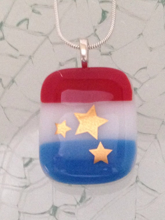 Items similar to Glass pendant on Etsy