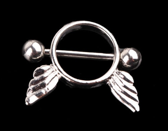 0 gauge nipple piercing