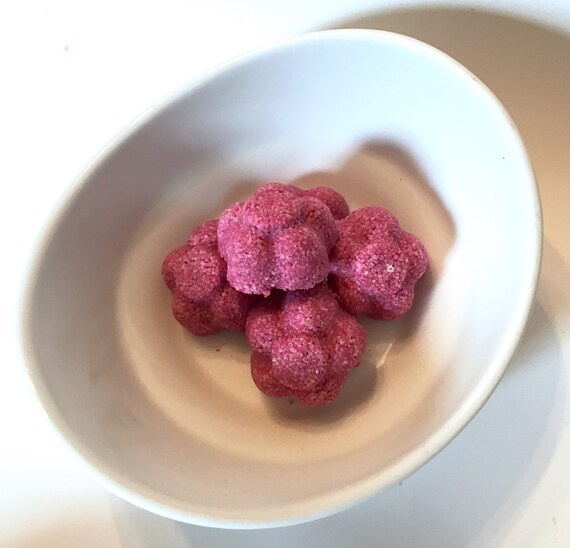 Merlot Bath Bombs Wine Scented Bath Bombs Vegan by ShimmeringSuds