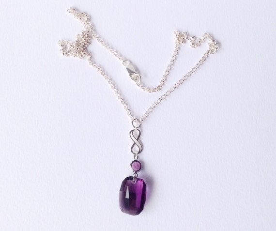 AMETHYST PENDANT NECKLACE Swarovski Faceted Graphic Pendant