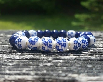 Polish Pottery Blue or Purple Ceramic Bracelet, ceramic beads, floral bracelet, floral pattern, stretch bracelet, blue flower bracelet