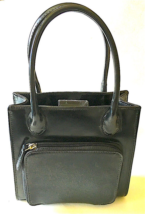 Items similar to Vintage Charter Club little black purse outside top ...