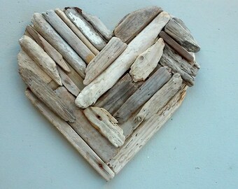 5th Anniversary Gift, 15" Driftwood Heart, Rustic Hanging, Wooden Heart, Door Hanger, Beach Coastal Decor, Unique Wood Decor, Driftwood Art