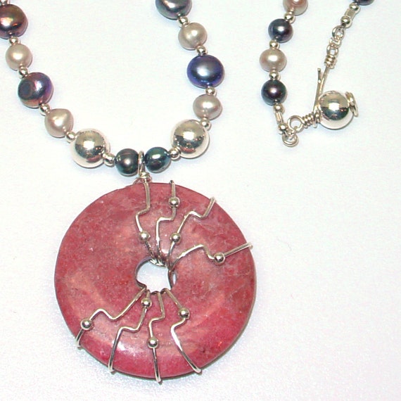 Rhodonite Neckl...