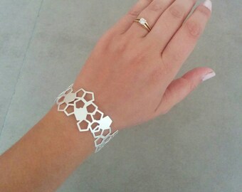 Silver Cuff Bracelet, Silver Cuff, Geometric Bracelet, Beehive Bracelet, Geometric Bangle, Wedding Jewellery, Bridal Jewelry, Honeycomb Cuff