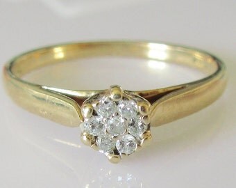 9ct Gold Diamond Cluster Ring