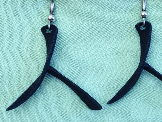 04. HUMAN/Ren - 3D Printed Chinese Character earrings.