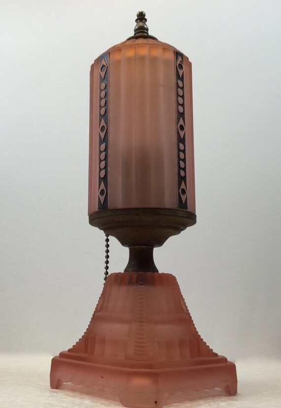 Vintage Art Deco Pink Accent Lamp Vintage by FindsFromFormerTimes