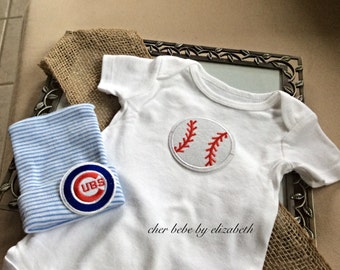 Chicago Cubs hospital hat coming home outfit, Basebal beanie, 100% cotton, baby Chicago cub hat Baseball onesie outfit, free gift wrap,