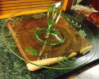 Vintage Green Depression Glass Serving Tray Etched Tidbit Tray Cake Plate Handled Sandwich Dessert Tray