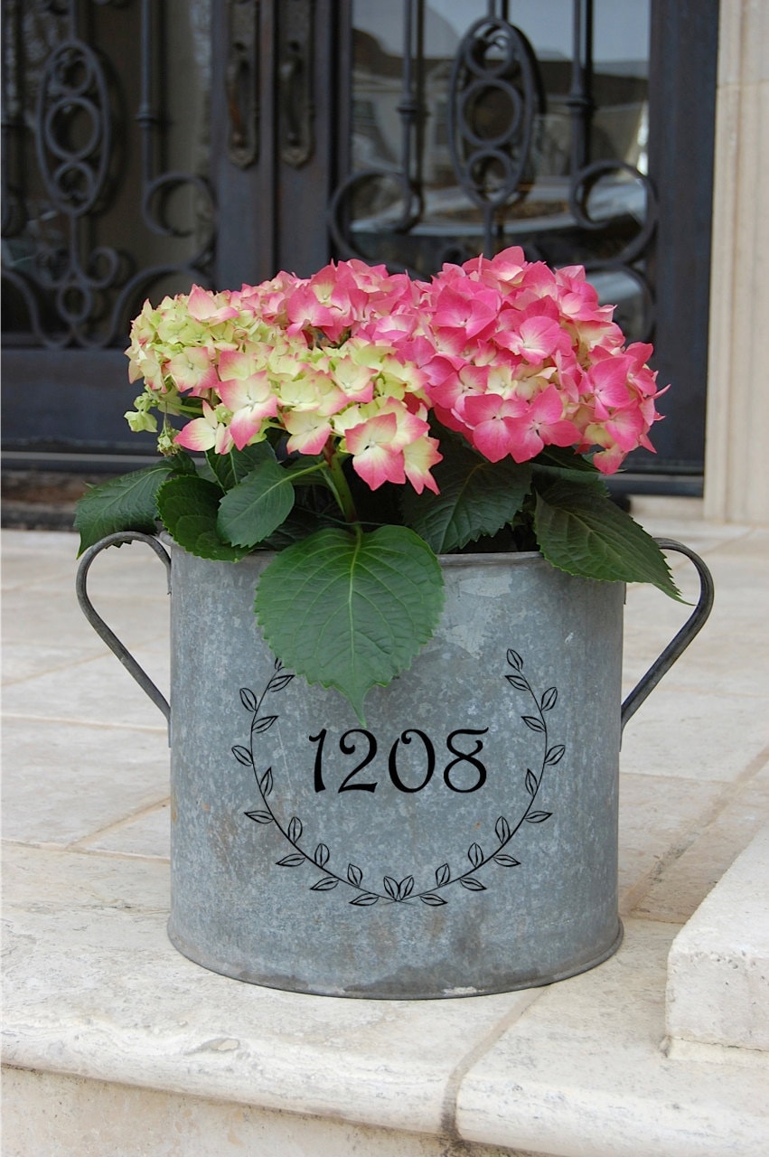 Personalized Laurel Vintage Galvanized Bucket with Address Number