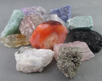 You Choose 5 Raw Crystals - Healing Crystals & Stones, Energy Healing, Raw Stones, Prosperity Stone, Protection Amulet, Raw Minerals