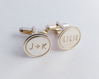 Personalized Wedding Cufflinks,Groom Wedding Cufflinks,Date and Initials Cufflinks,Engraved CuffLinks,Elegant Monogrammed Cufflinks