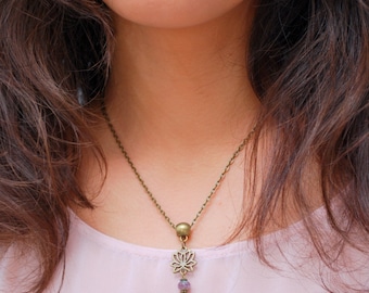 ॐ Yoga lovers jewelry, purple beaded jewelry, hamsa hand tiny necklace, lotus flower charm pendant - peace - yoga everyday - namaste