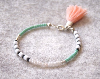 Beaded Bracelet / Friendship Bracelet / Seed Bead Bracelet / Charm Bracelet / Tassel Bracelet / Layering Bracelet / Boho Jewelry