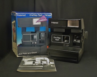 Vintage POLAROID 600 OneStep Flash Instant Print Film Camera, Circa: 1980's, Mighty Clean!!