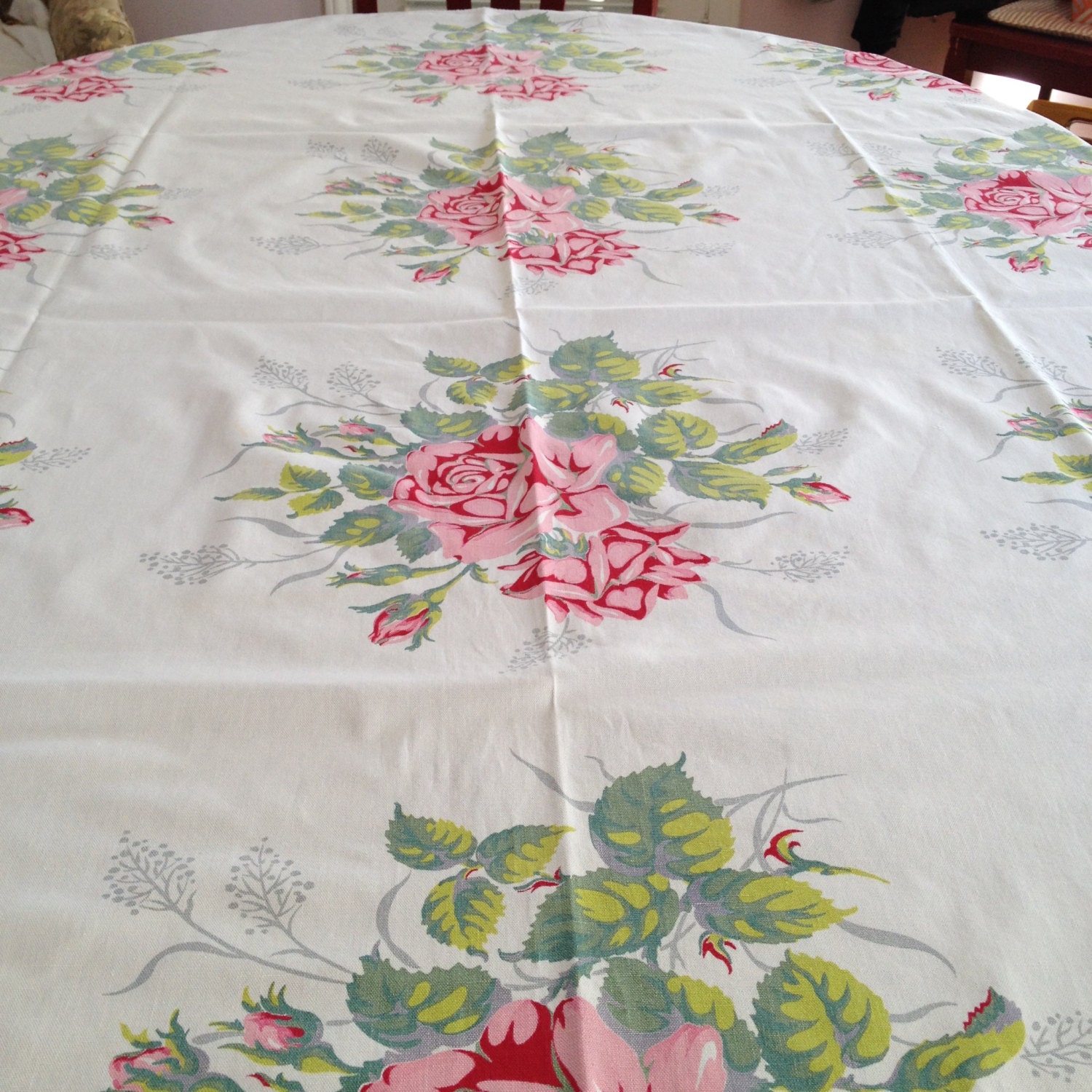 Vintage Rose Tablecloth 61
