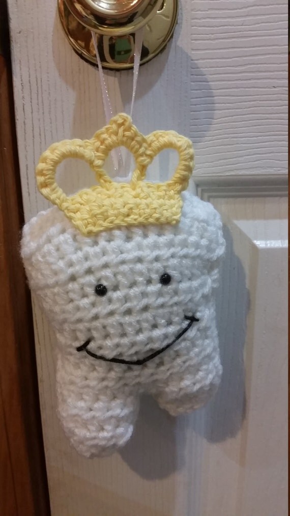 Crochet tooth fairy pillow