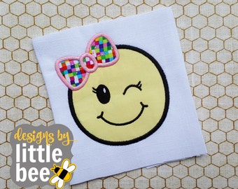 wink bow emoji emoticon happy face APPLIQUE perfect embroidery design Instant Download bean stitch 4x4 5x7 6x10