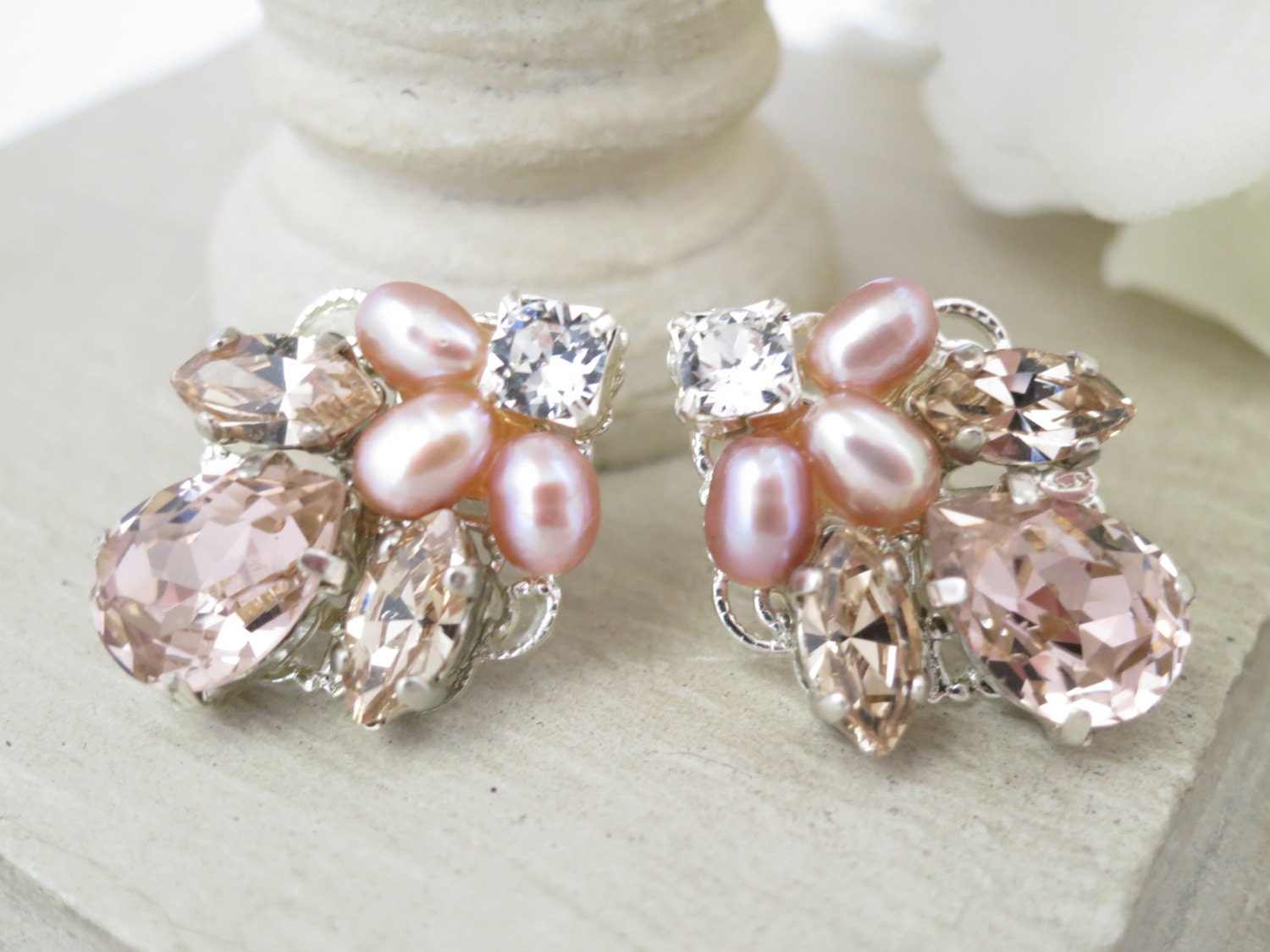 Wedding Earrings, Blush post wedding earring, Swarovski rhinestone and freshwater pearl bridal earring, Bridesmaid earring