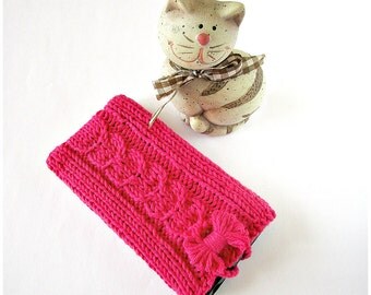 Knitted mobile case Сolleagues gift idea Knit IPhone sleeve mobile accessory knitted iphone cover Knit Cell Phone Case knit phone case