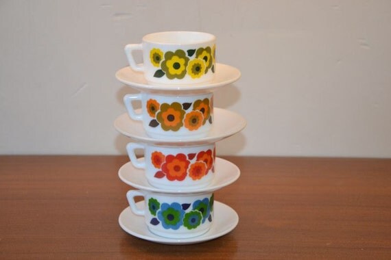 Arcopal Lotus Coffee Cups, Set of 4