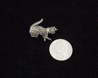 Vintage Marcasite and Sterling Silver Kitty Pin