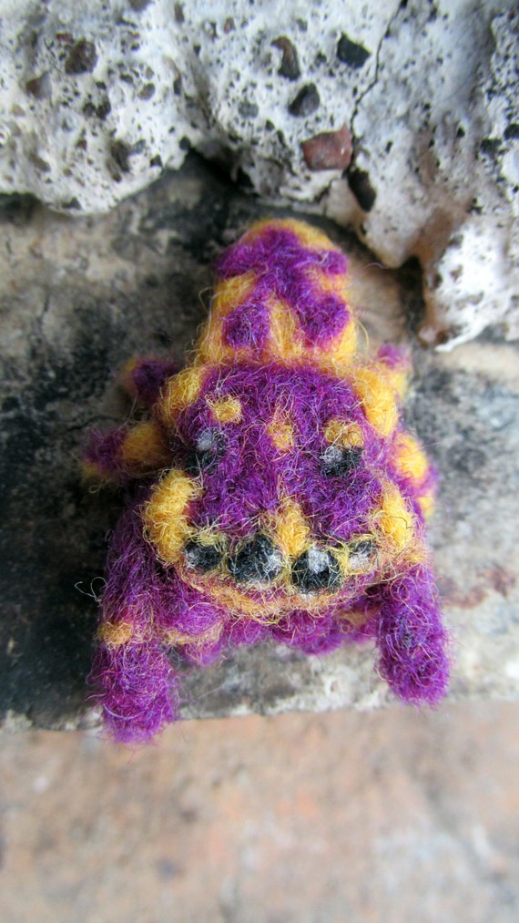 jumping spider plush toy