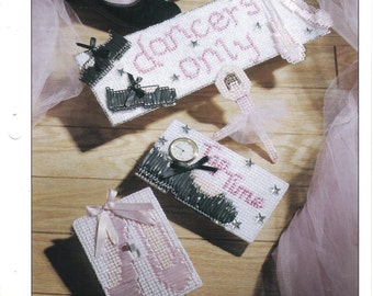 Dancer's Decor ~ plastic canvas pattern ~ Annie's