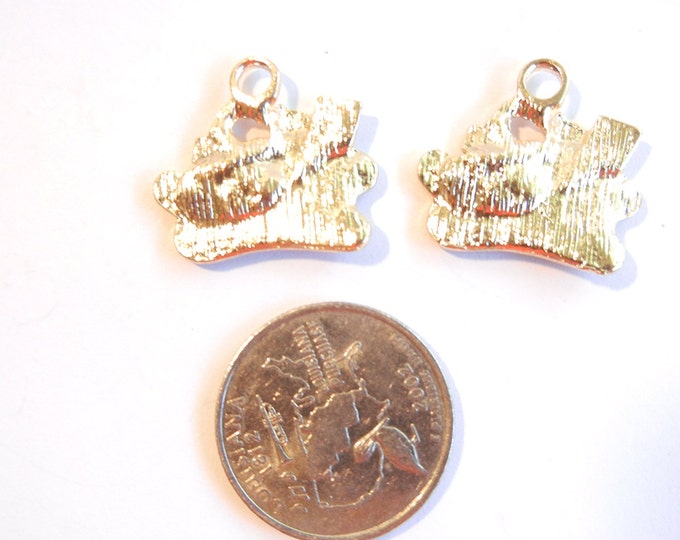 Set of 2 Christmas Santa's Sleigh Charms Rhinestones Green Red Epoxy