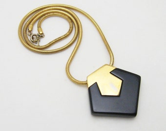 Vintage Trifari Necklace Pendant Jewelry N7130