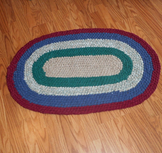 Oval Recycled Rag rug Toothbrush Amish Knot by CraftyPA on Etsy