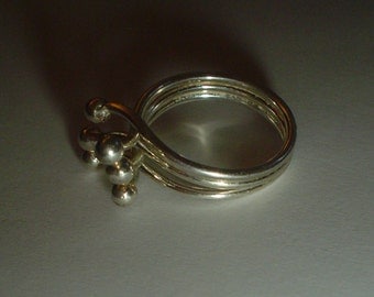Silver ring modernist ball and prong sterling vintage size US 7.5 UK P