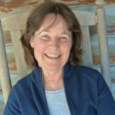 Laura Ray