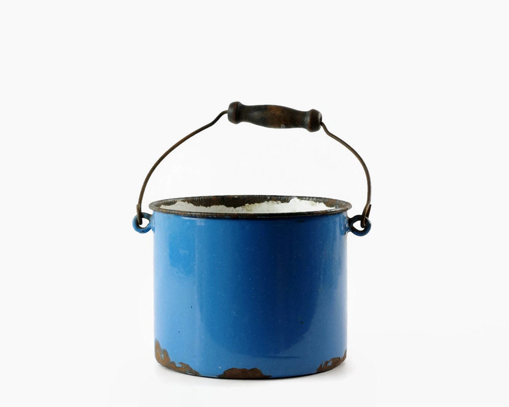 Vintage Enamel Berry Bucket Blue Enamelware Small Metal