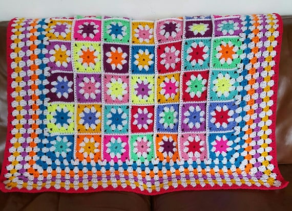 Daisy Granny Squares BRIGHT Blanket Afghan Crochet 40 x 40