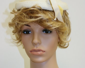 Vintage 50s White Straw Adjustable Pillbox Hat By Beresford - Fits All