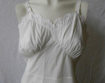 Vintage Slip White Eyelet Lace 38 Dutchmaid, Adjustable Straps, Side Slit, Nylon