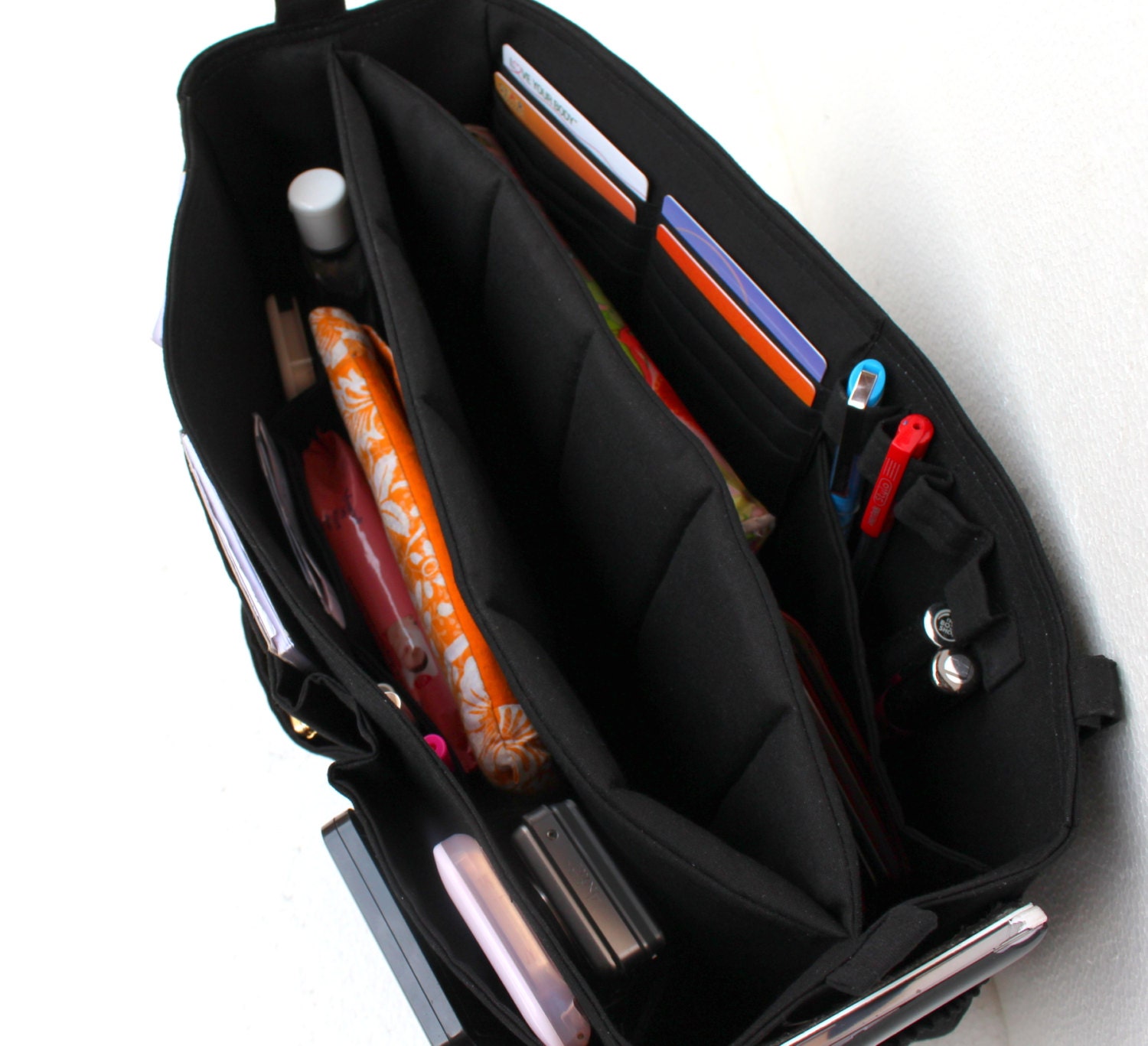 extra large purses with compartments