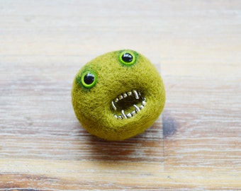 Green Monster Pheeple Face - Needle Felted Zombie Jewellery Character Pin - Made To Order