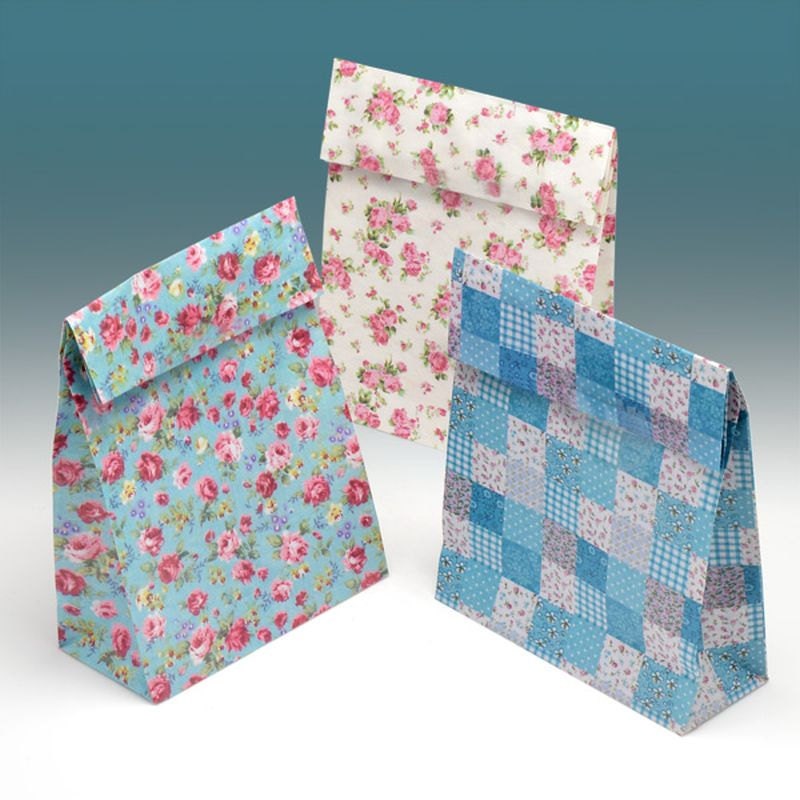 Small Gift Bags Set of 12 Paper Party Wedding Favour