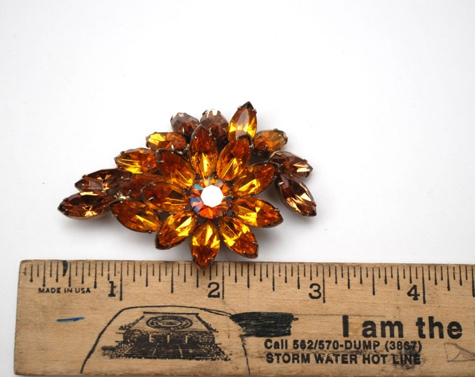 Rhinestone Brooch- Brown orange Crystal - Flower - Floral Pin