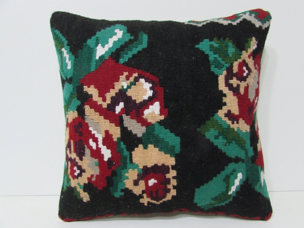 Kilim pillows Fujairah