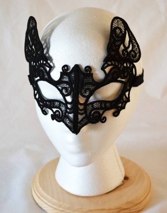 Halloween lace cat mask